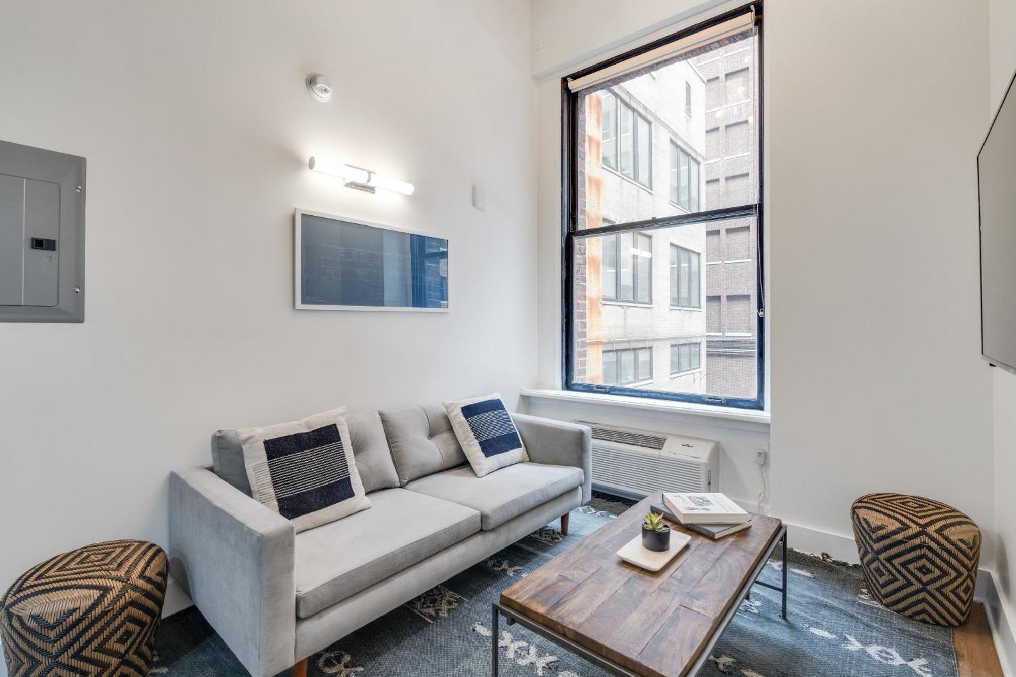 The Ledger Residences By Sosuite - Old