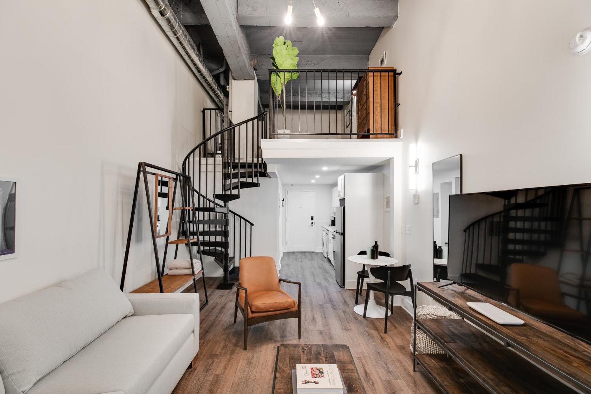 The Ledger Residences By Sosuite - Old Apartahotel