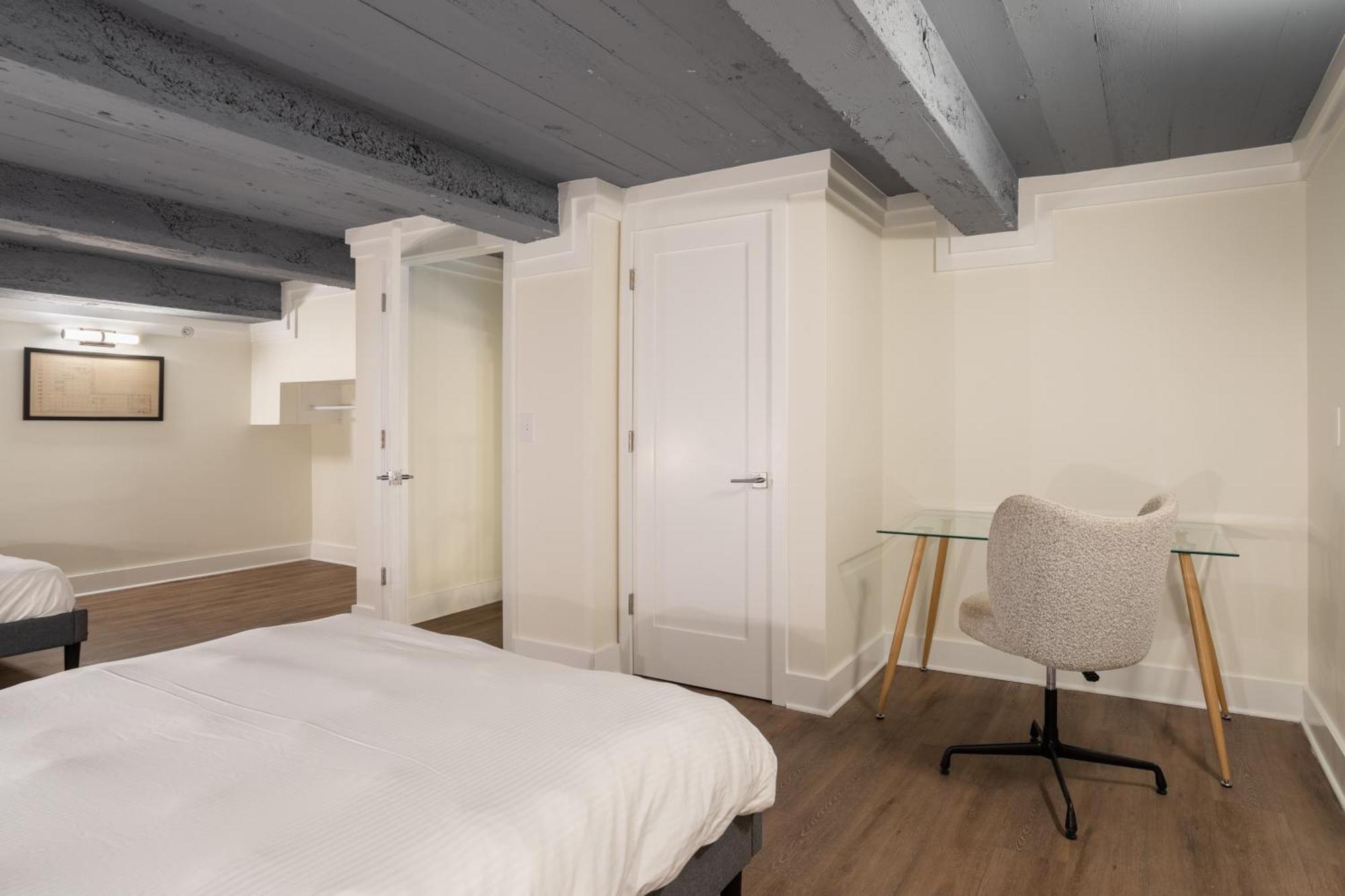 The Ledger Residences By Sosuite - Old