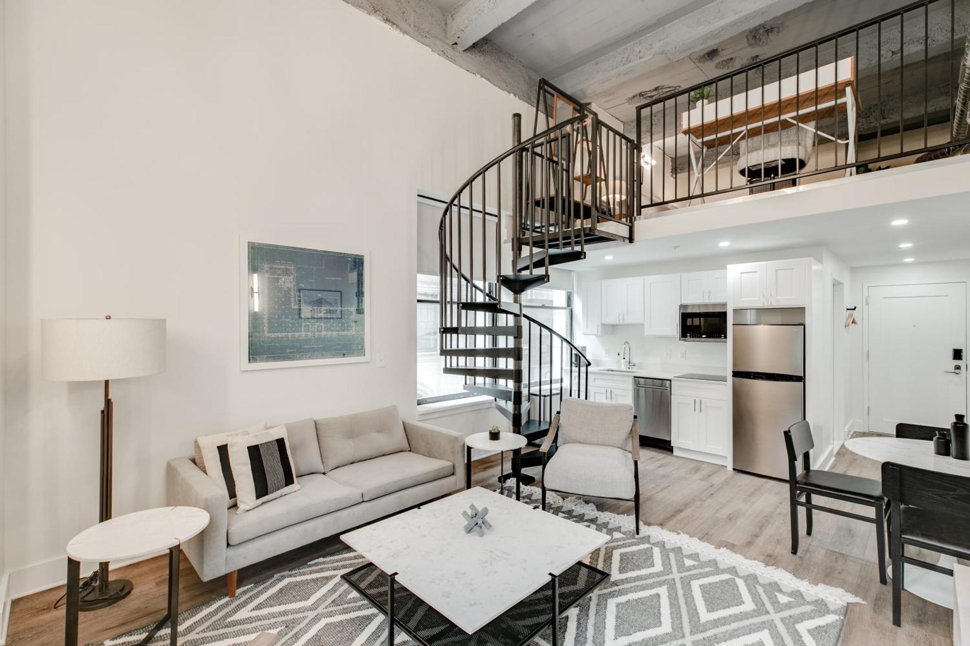 The Ledger Residences By Sosuite - Old